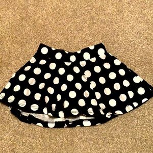 Black and white polka dot skort